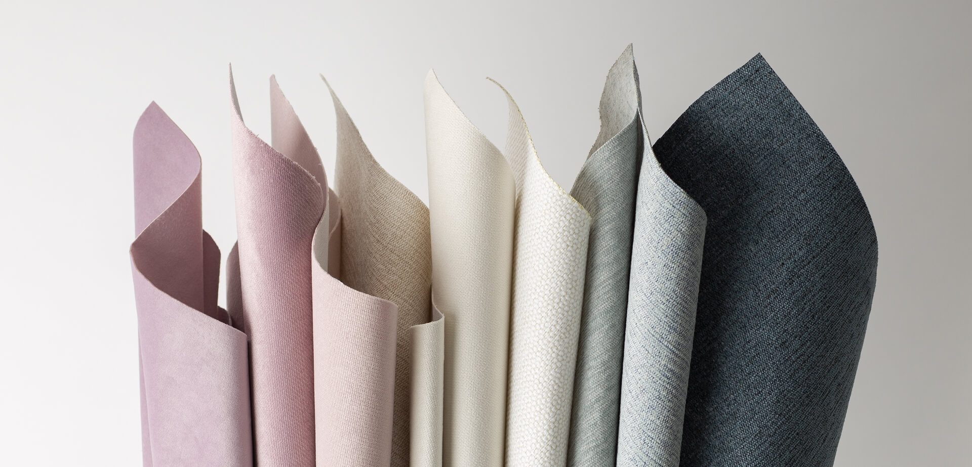 7611HORTON – the new collection of upholstery fabrics